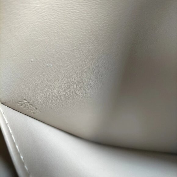 Louis vuitton Shoulder Bag Thompson Street White Vernis 399-042225 - Picture 12 of 13